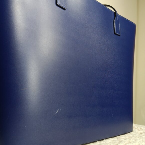 Kate Spade Bleecker Large Zip-Top Tote in Leather (Parisian Navy) - Picture 8 of 13